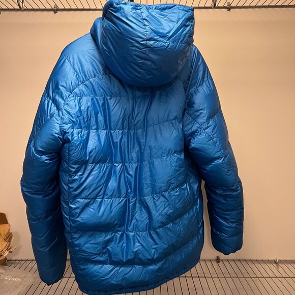 Mountain Hardwear Phantom Insulated Belay Jacket – Light Blue L – Like New - Picture 2 of 3